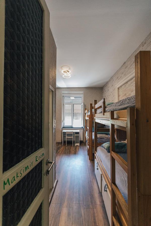 Single Bed 6-Bed Dormitory Room,1679589568:JPEG